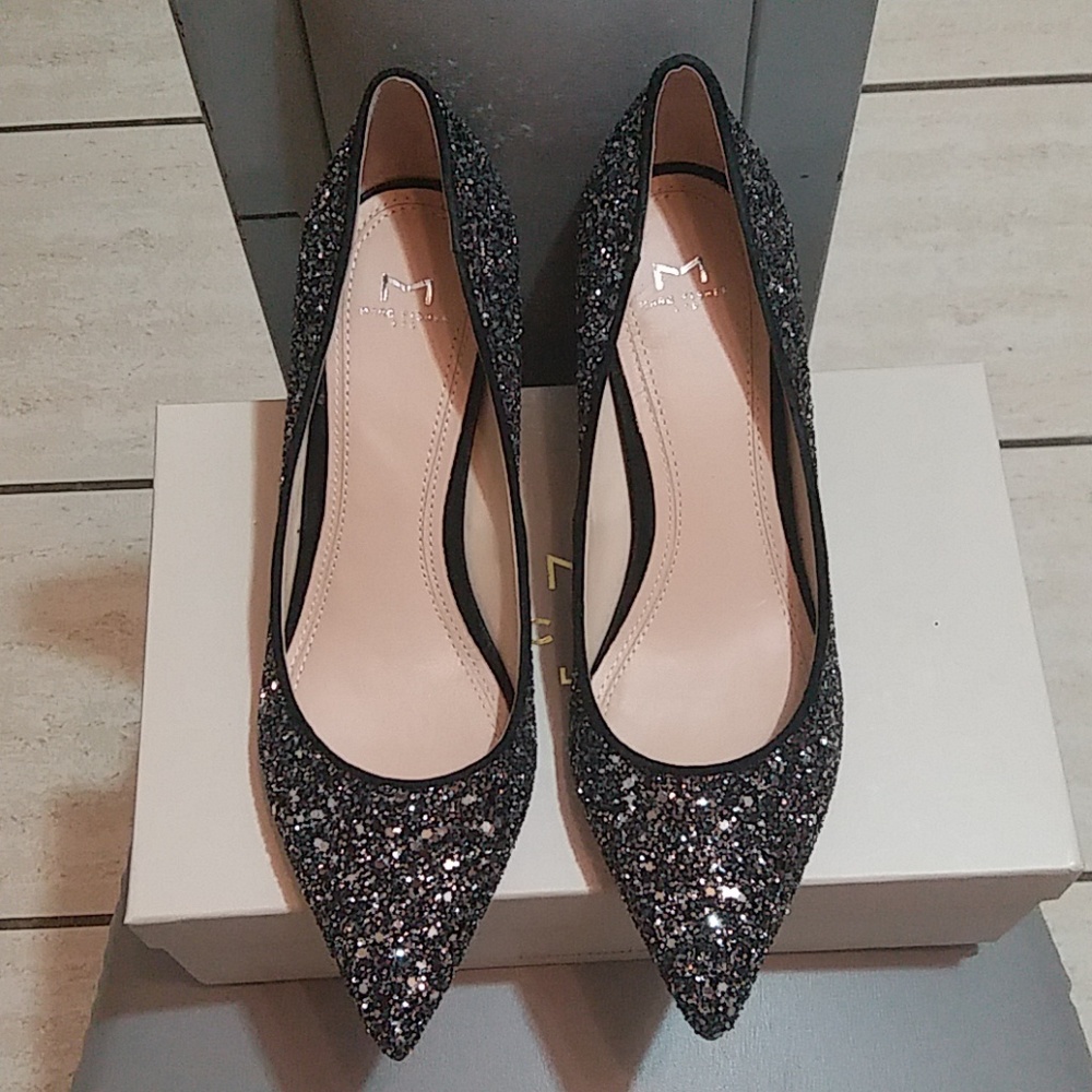 NWB Marc Fisher Glittery Party Shoes 7M